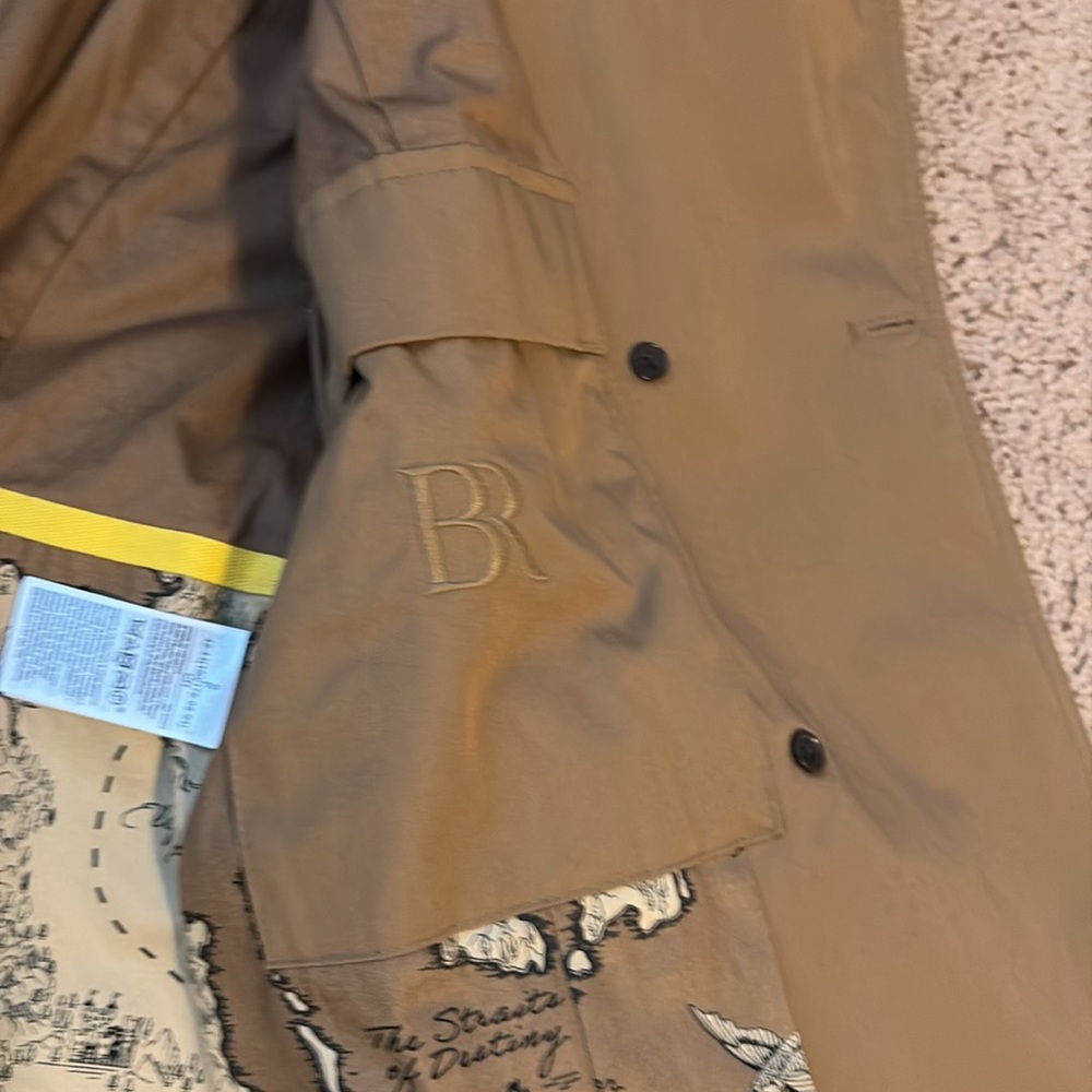 Banana Republic Trench Coat - Picture 7 of 11